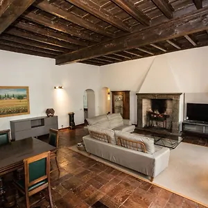 Historical In The Center Of - Larihome A02 Apartment